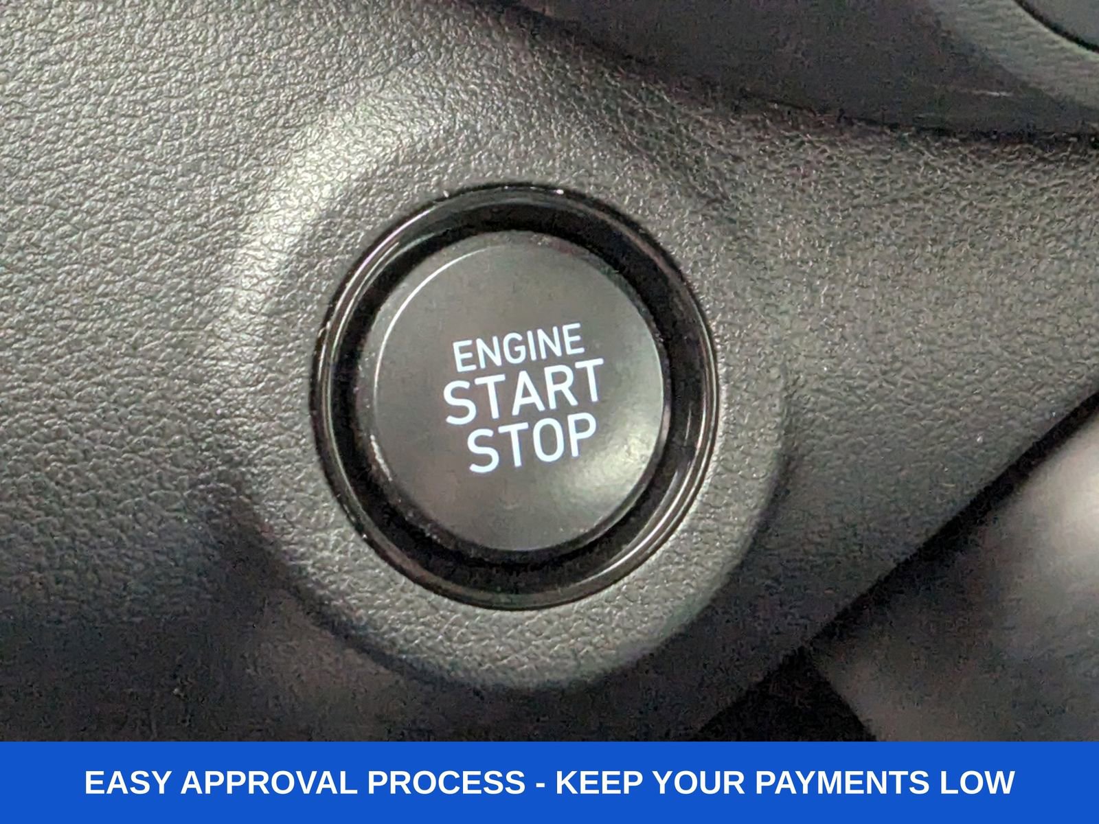 Used 2025 Hyundai Venue Limited image 38