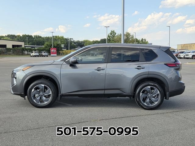 Used 2026 Nissan Rogue SV FWD image 2