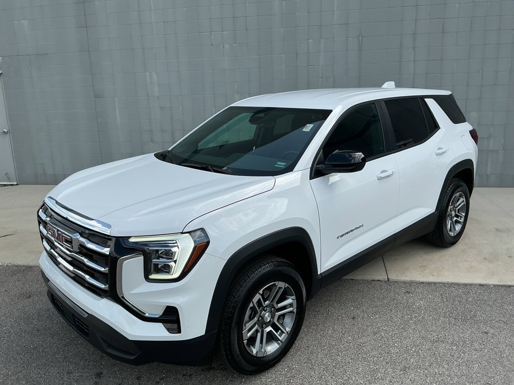 Used 2026 GMC Terrain Elevation FWD image 4