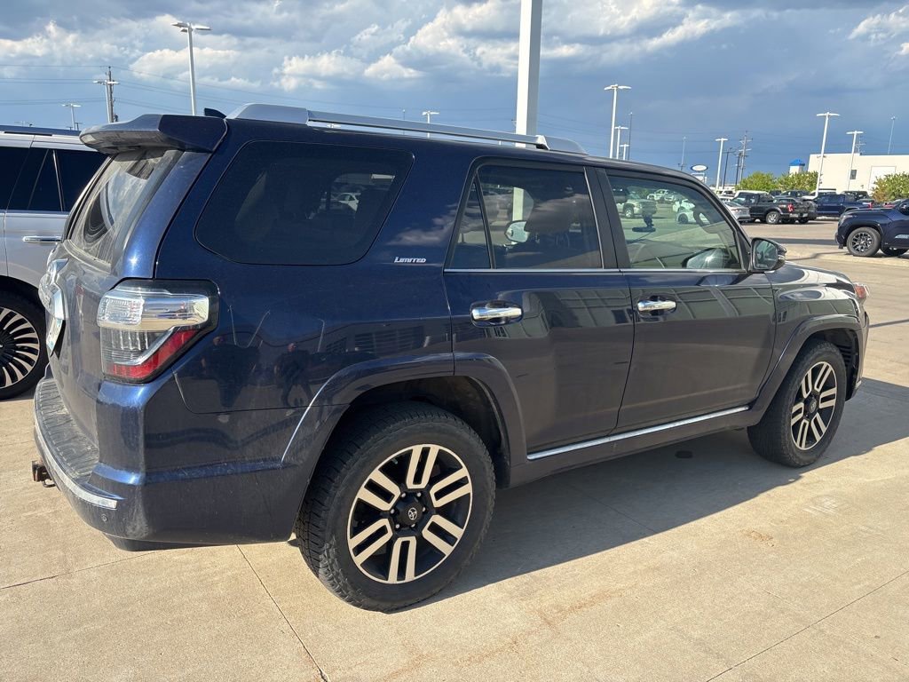 Used 2018 Toyota 4Runner Limited AWD/4WD image 3