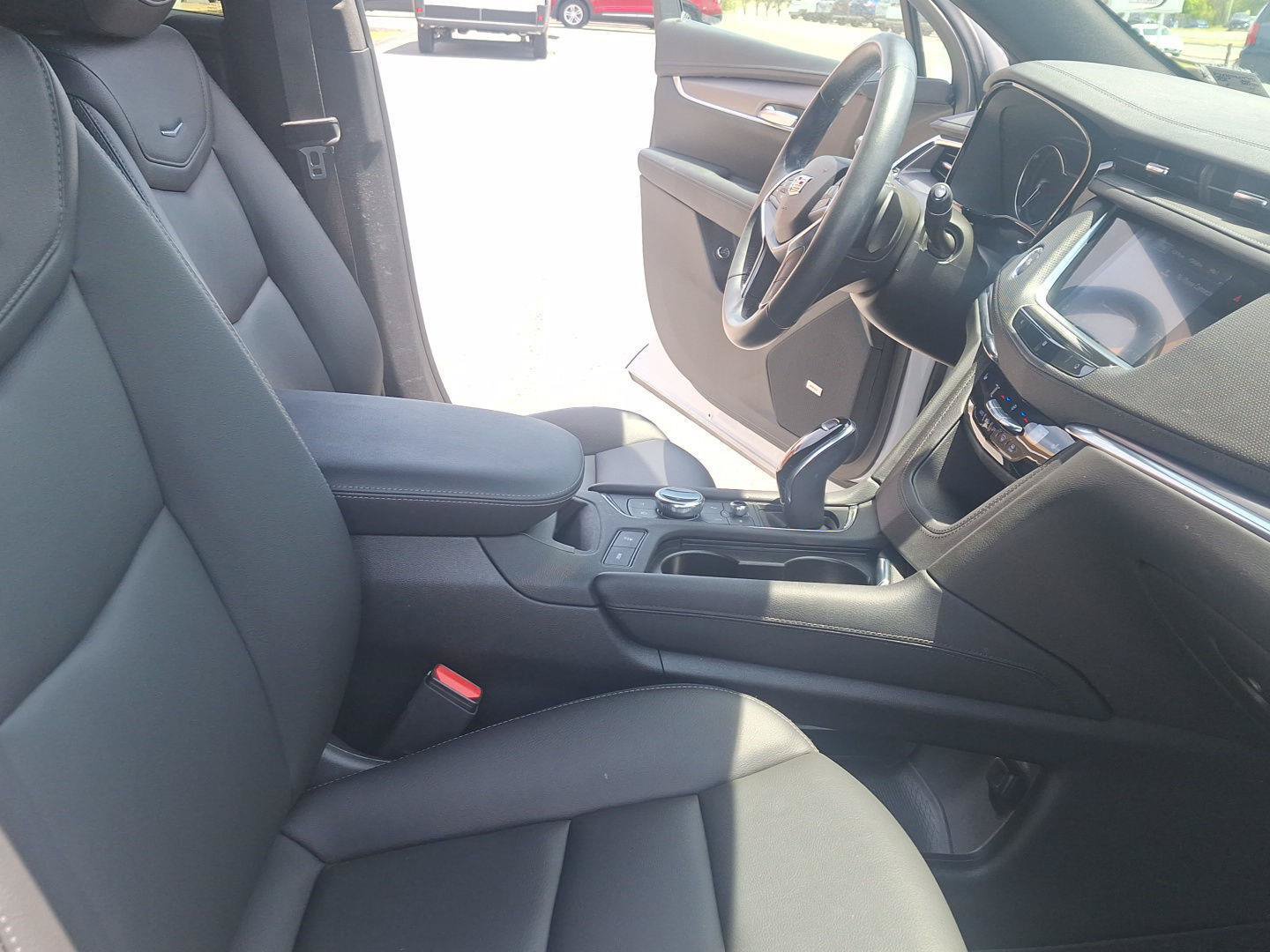 Used 2020 Cadillac XT5 Luxury AWD/4WD image 21