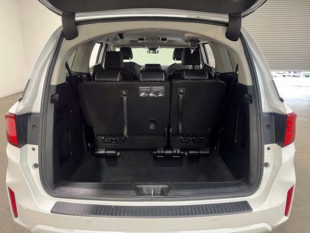 Used 2025 Honda Odyssey Touring image 16