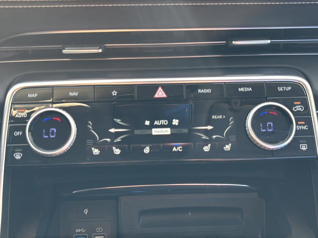 Used 2023 Genesis GV80 2.5T w/ Prestige 20" Package image 32