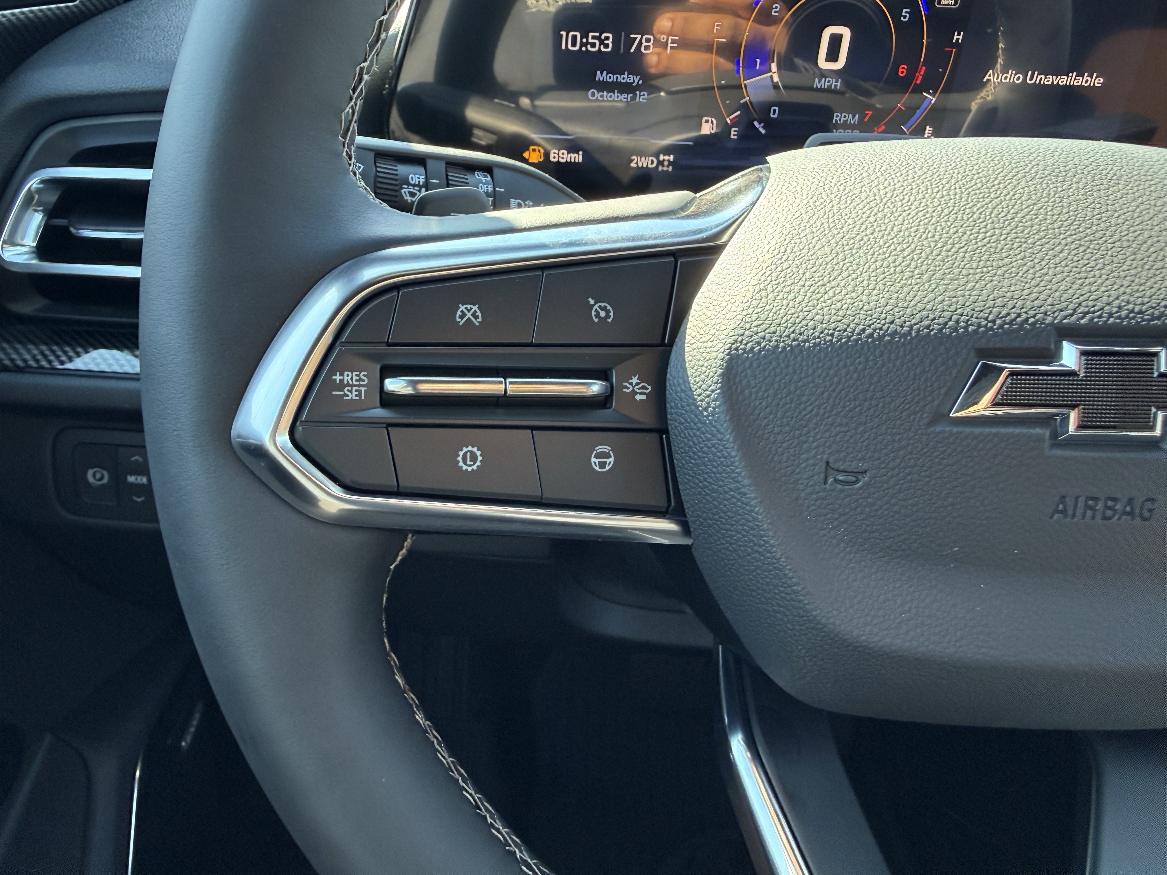 New 2027 Chevrolet Traverse Z71 w/ Enhanced Driving Package AWD/4WD image 18