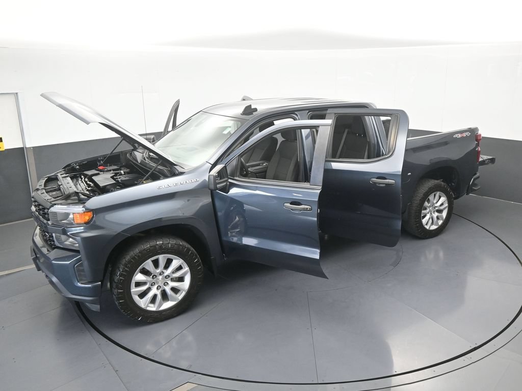 Used 2022 Chevrolet Silverado 1500 Custom w/ Safety Confidence Package AWD/4WD image 57