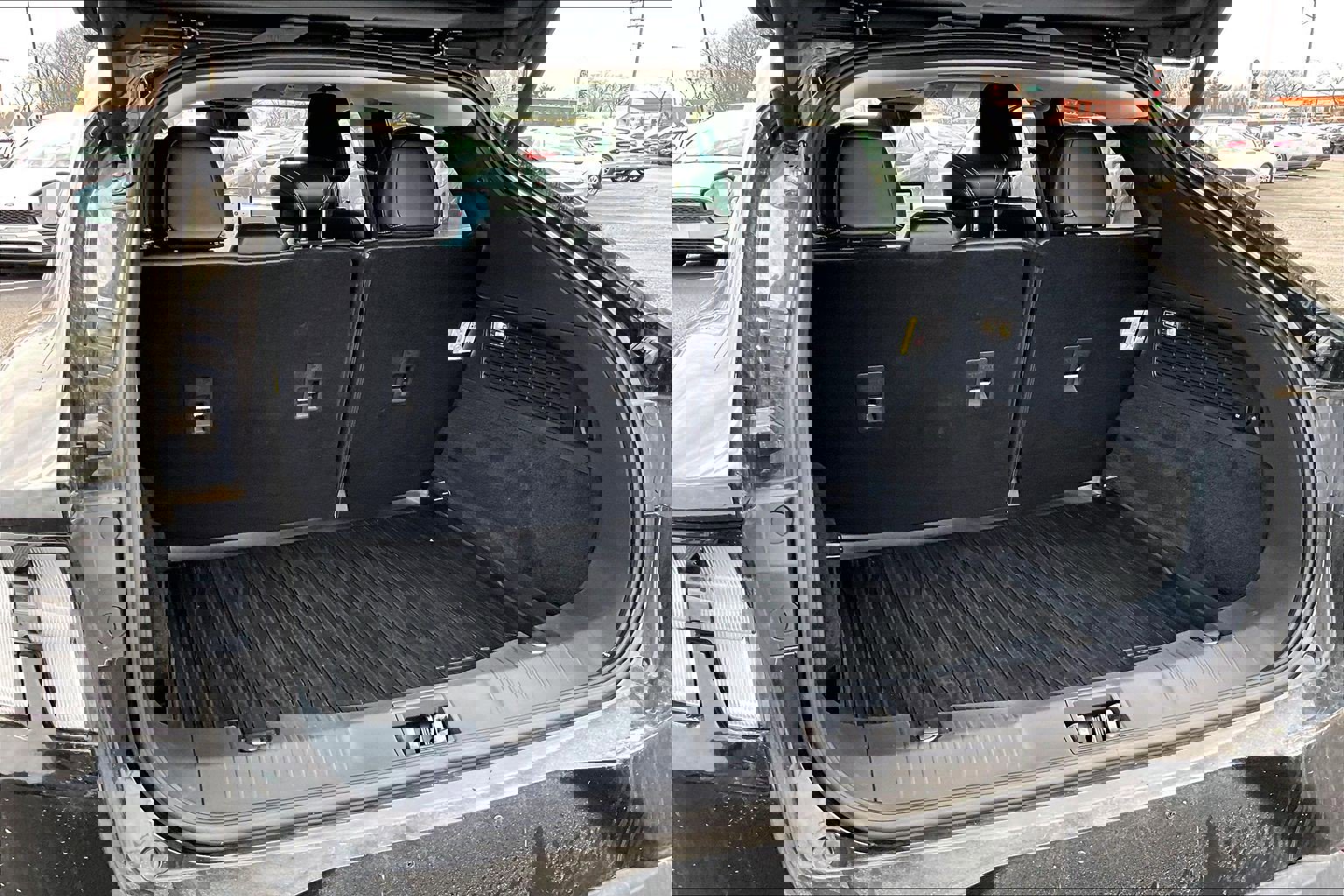 Used 2021 Ford Mustang Mach-E Select w/ Comfort/Appearance Package image 19