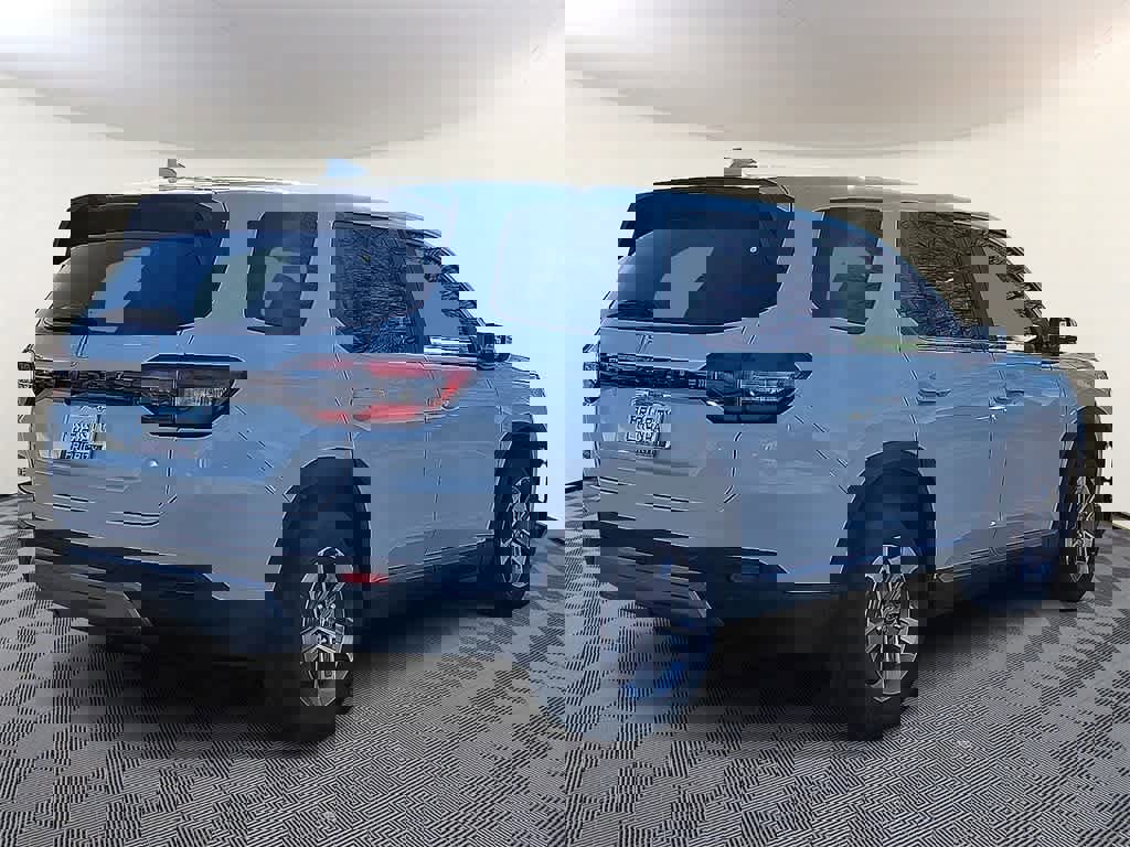 New 2025 Honda Pilot EX-L image 3