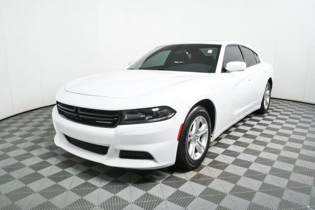 Used 2021 Dodge Charger SXT w/ Leather Interior Group RWD image 31