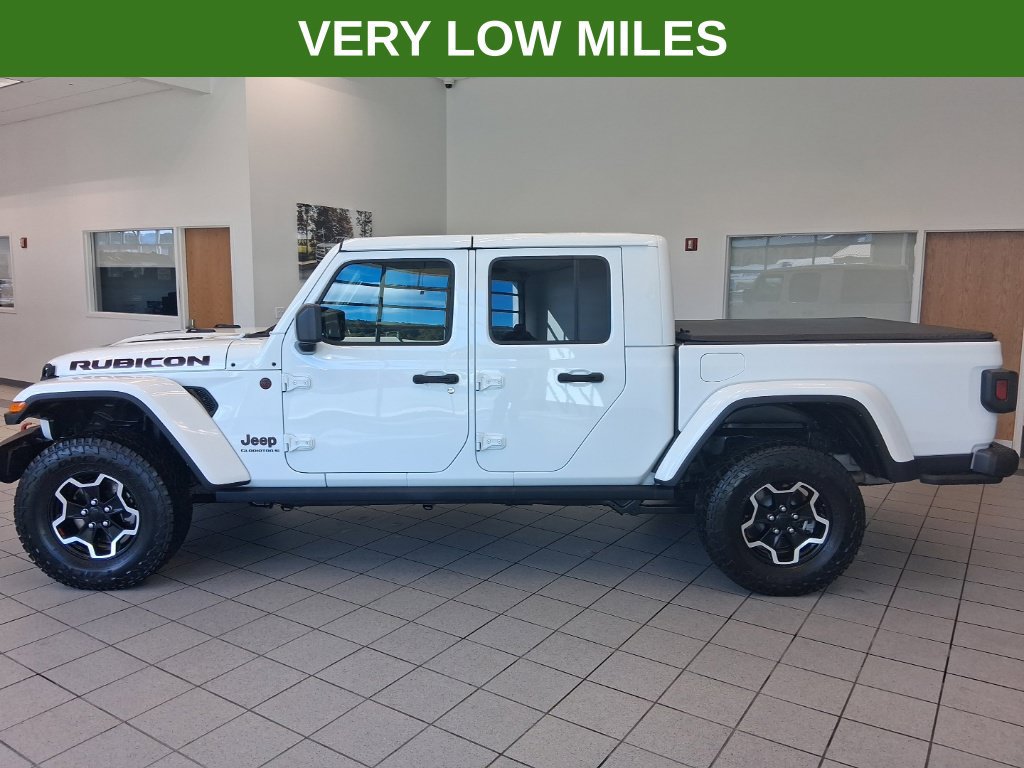 Used 2023 Jeep Gladiator Rubicon w/ Cold Weather Group AWD/4WD image 6
