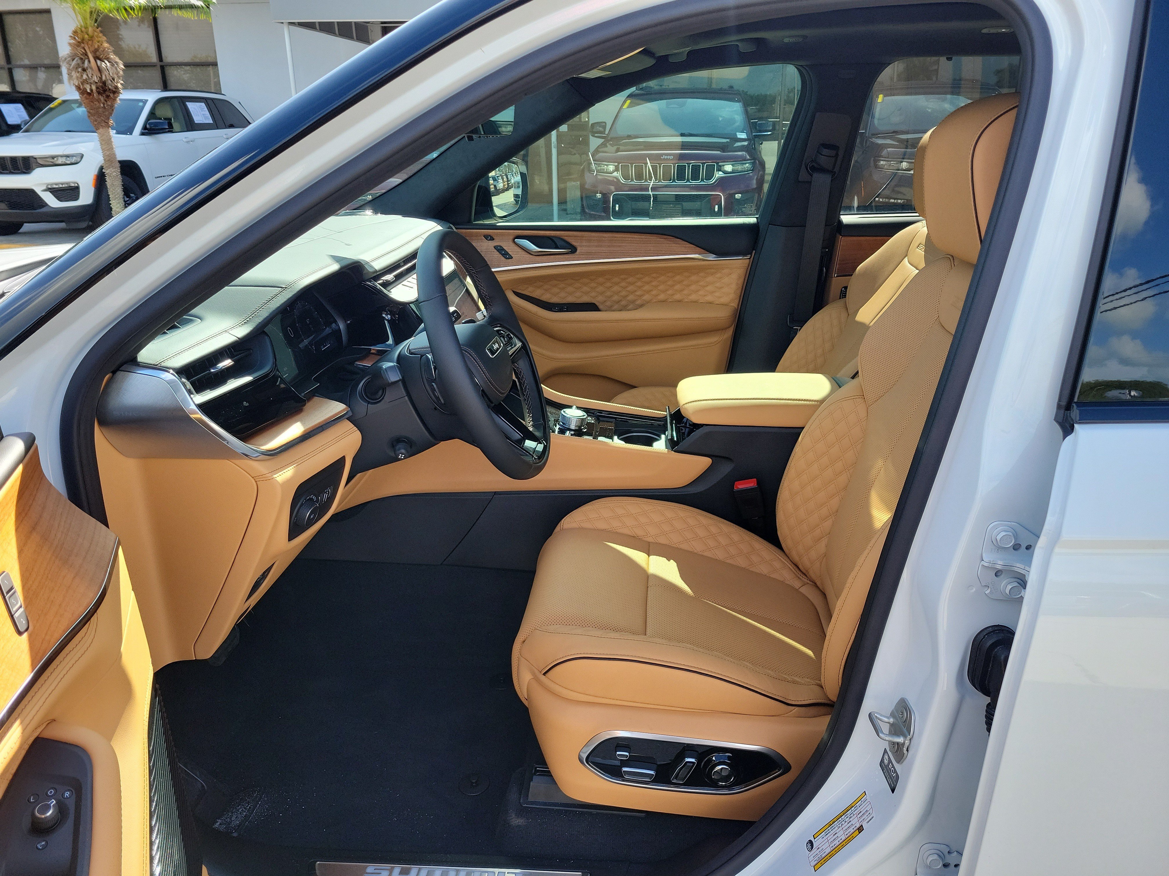 New 2026 Jeep Grand Cherokee Summit AWD/4WD image 20