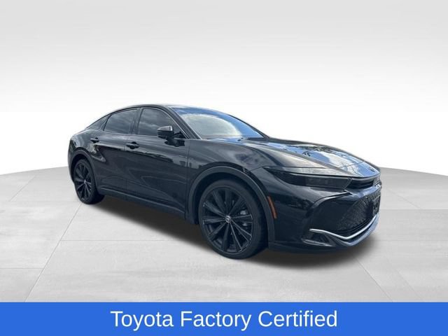 Certified 2025 Toyota Crown AWD/4WD image 2