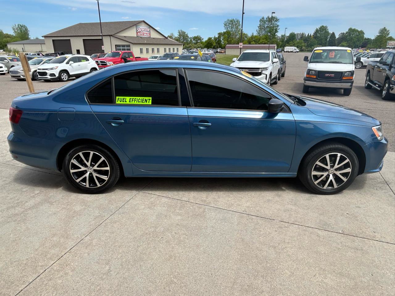 Used 2016 Volkswagen Jetta SE FWD image 4