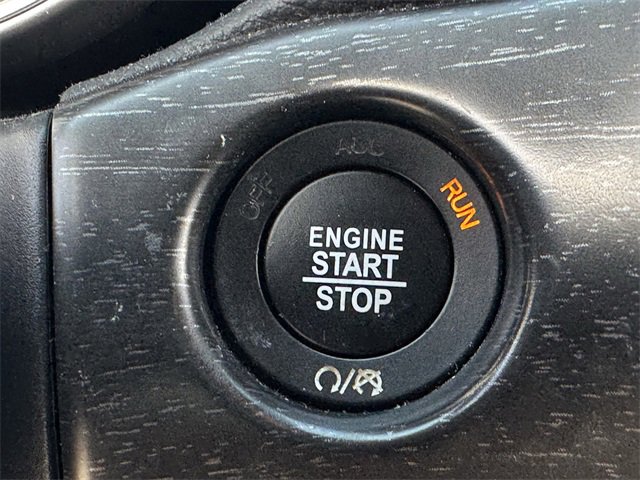 Used 2018 Jeep Grand Cherokee Altitude image 21