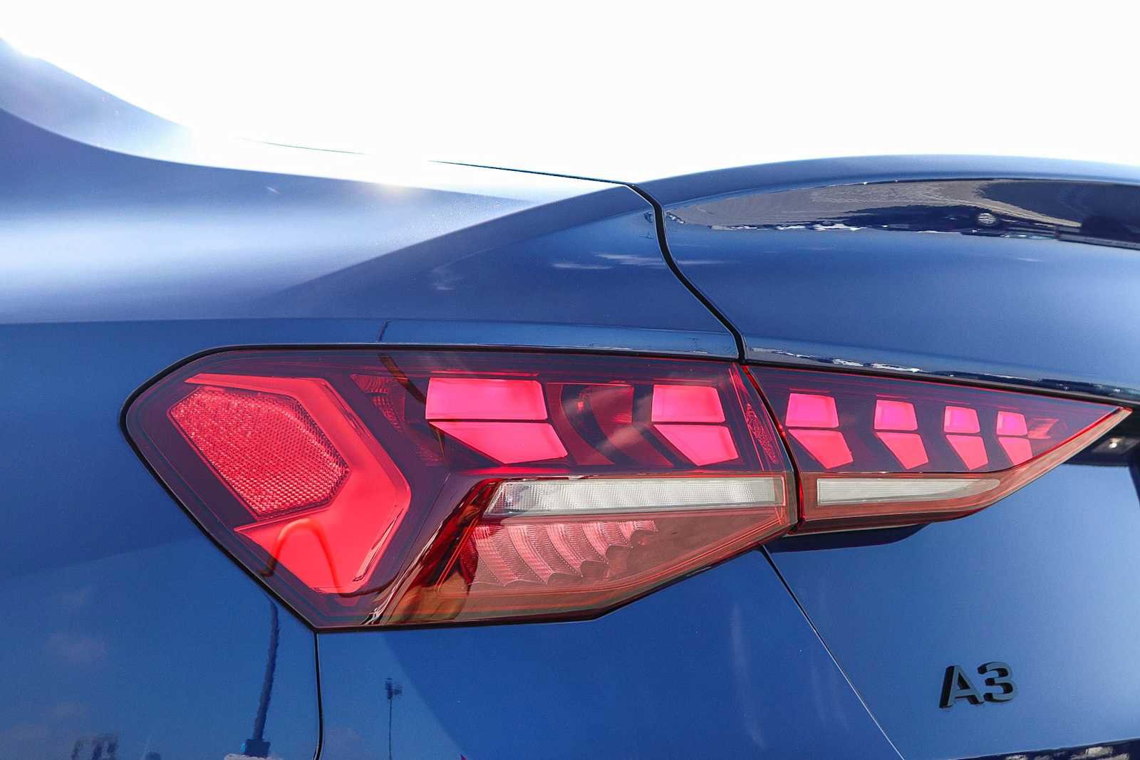 Used 2025 Audi A3 2.0T Premium image 12