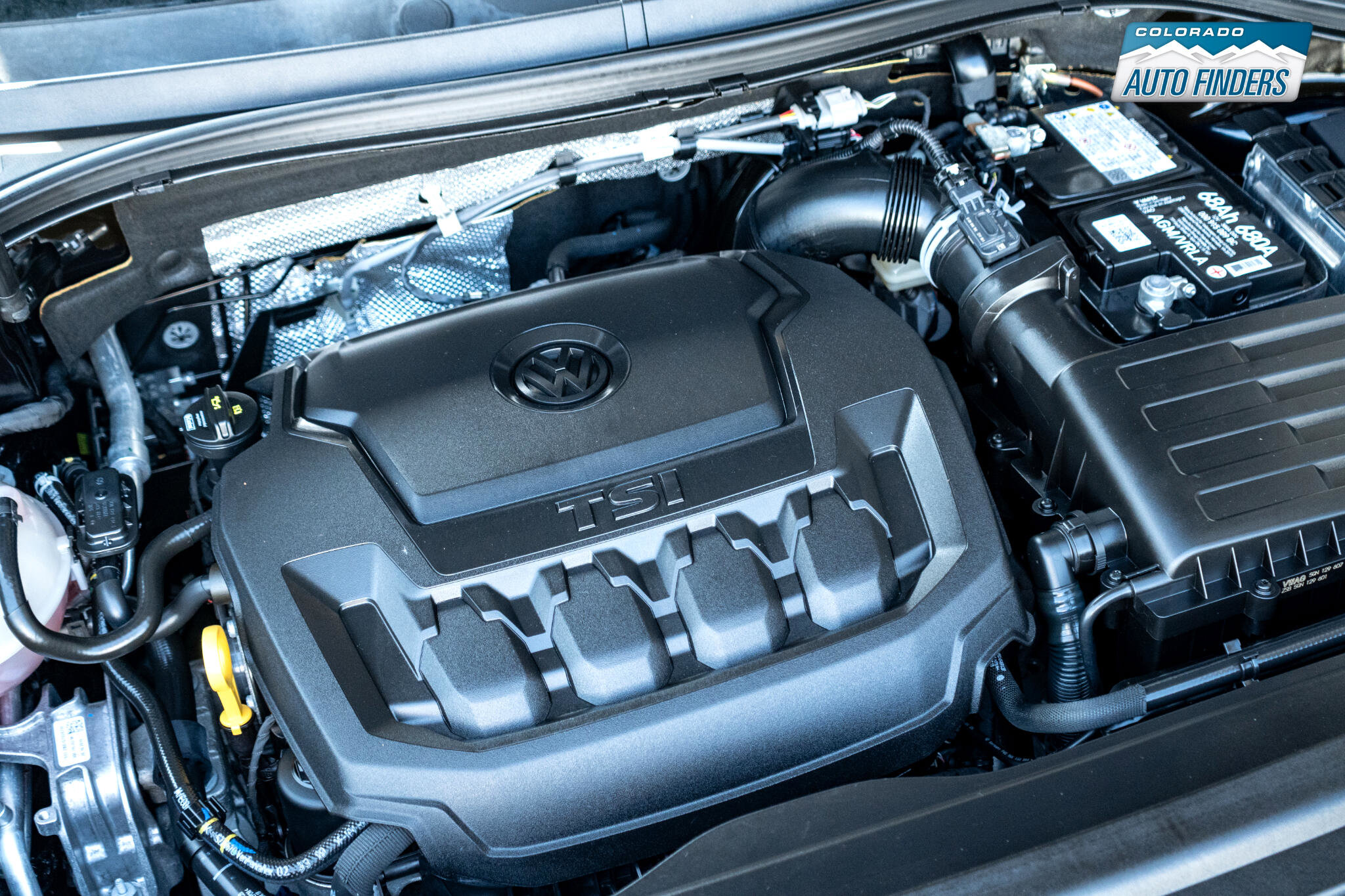 Used 2020 Volkswagen Tiguan SEL Premium R-Line image 29