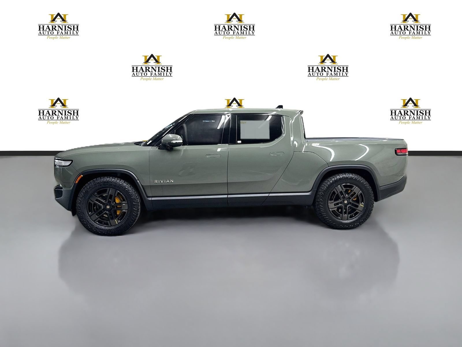 Used 2022 Rivian R1T Launch Edition AWD/4WD image 9