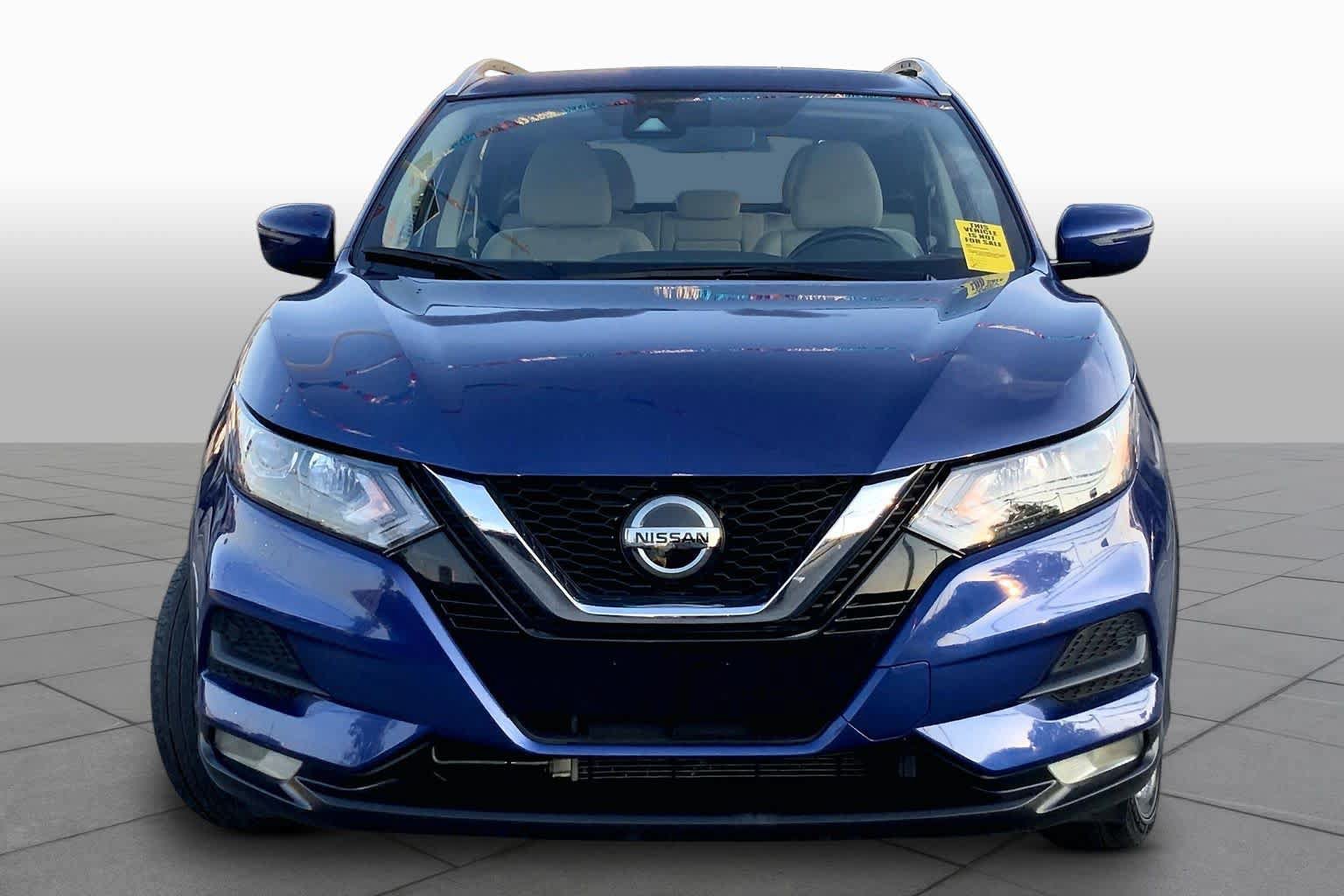 Used 2022 Nissan Rogue Sport SV FWD image 4