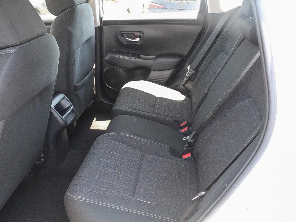 Used 2024 Honda HR-V LX image 19