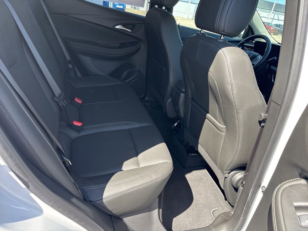 Certified 2024 Buick Encore GX Sport Touring image 44