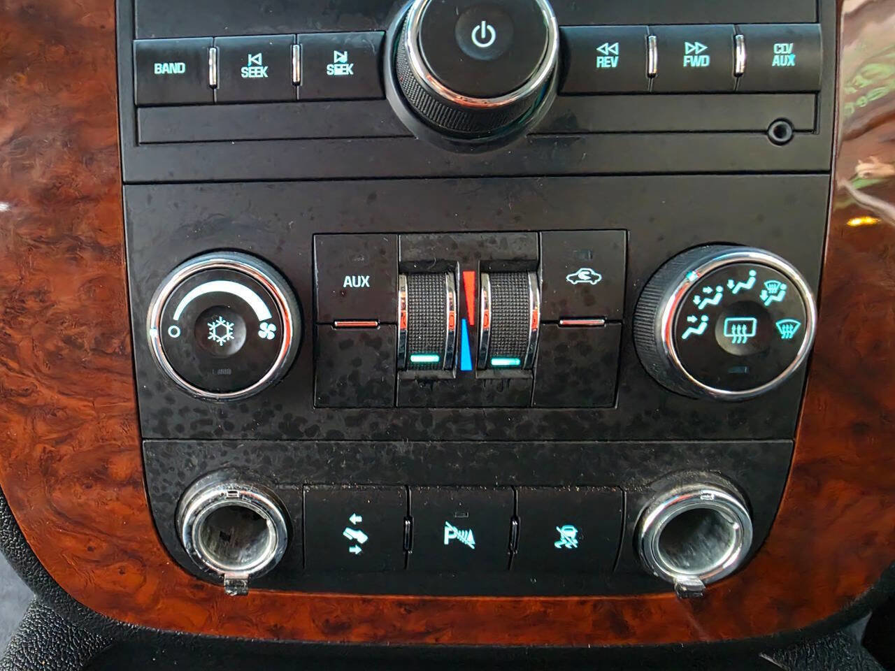 Used 2008 Chevrolet Tahoe LT w/ Convenience Package 1 image 45