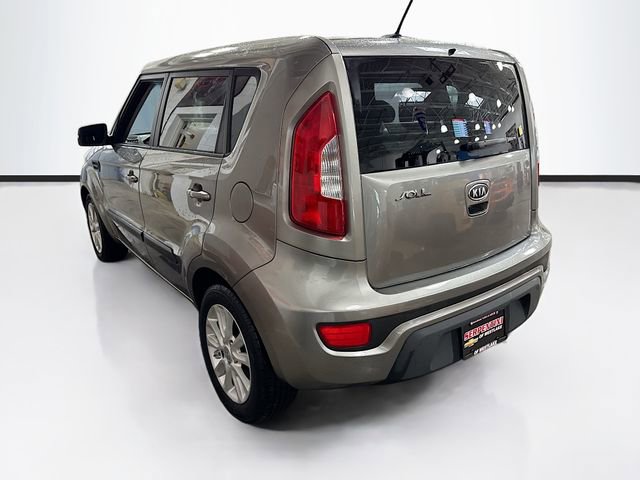 Used 2012 Kia Soul + image 8