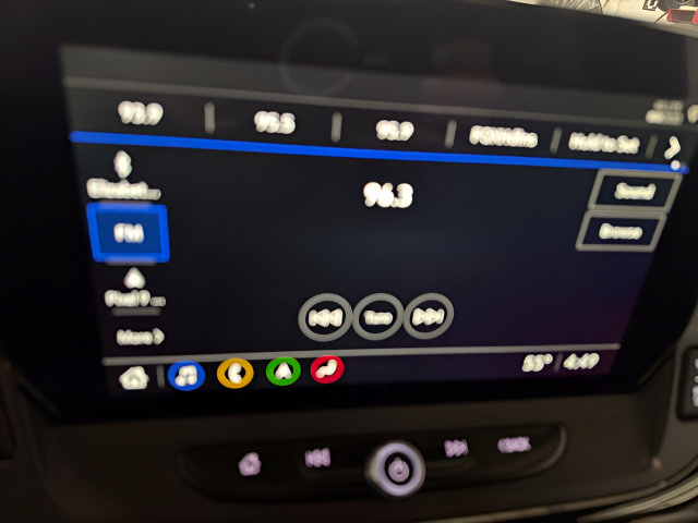 Used 2025 Chevrolet Blazer RS FWD image 21