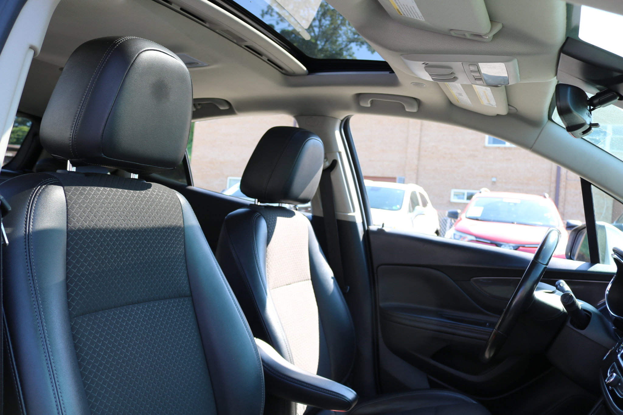 Used 2019 Buick Encore Preferred image 40