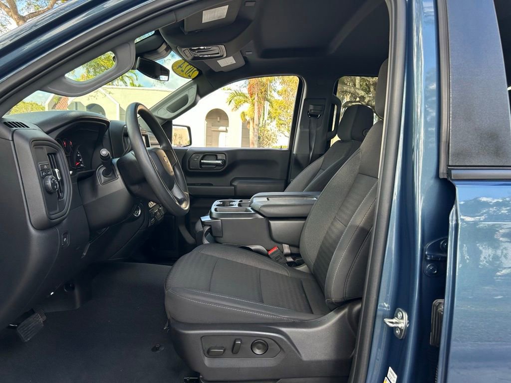 Used 2024 Chevrolet Silverado 1500 Custom image 16