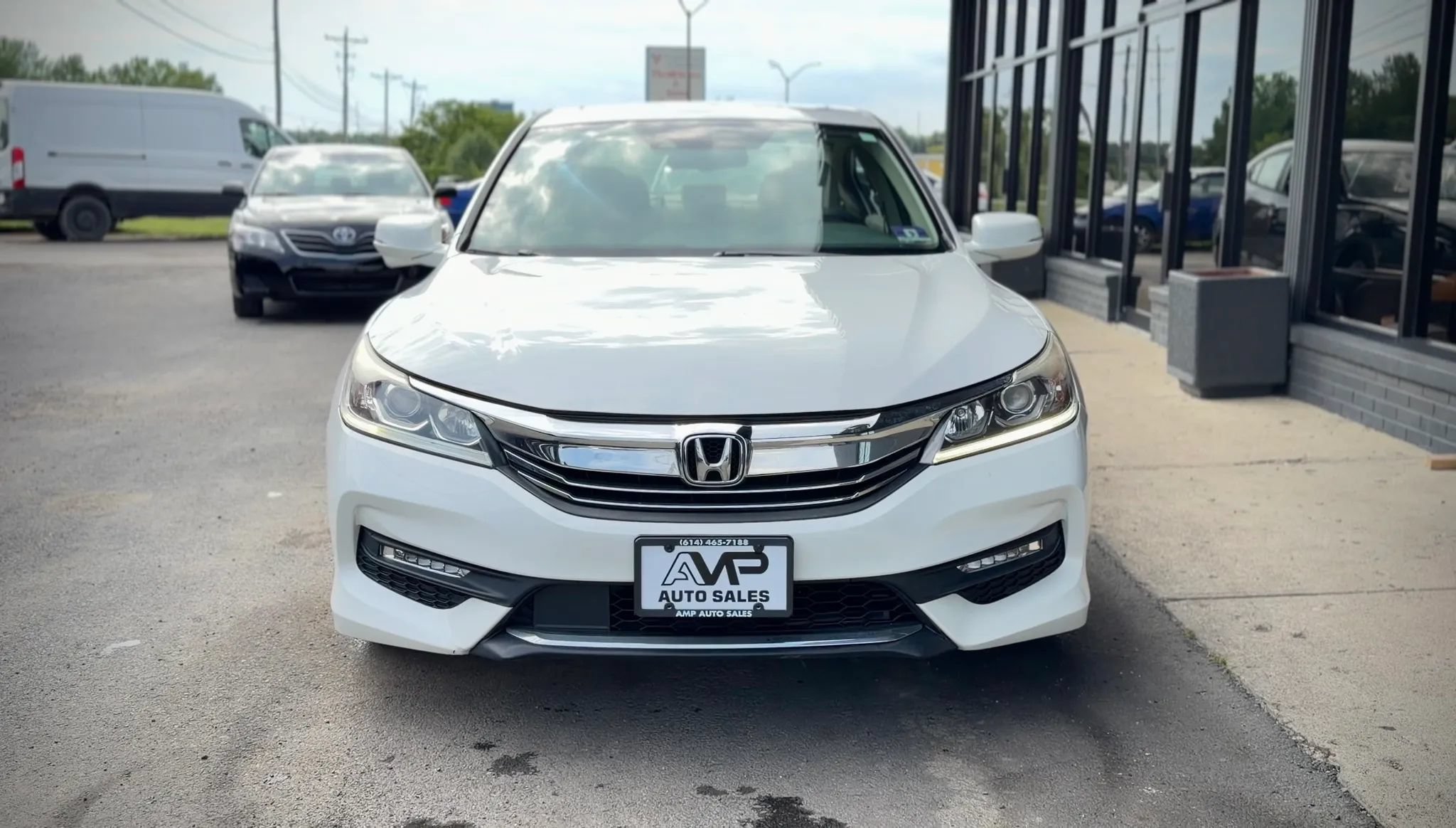 Used 2017 Honda Accord EX-L image 6