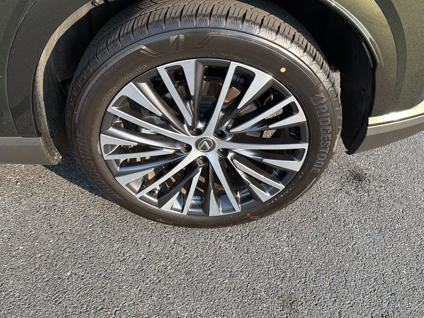 Certified 2025 Lexus RX 350 Premium Plus w/ Accessory Package (Z1) FWD image 38