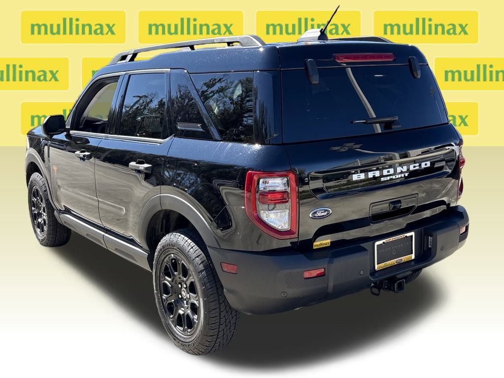 Used 2025 Ford Bronco Sport Badlands image 9