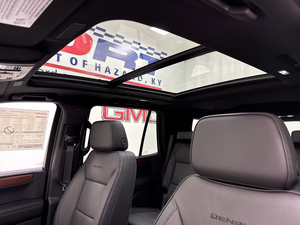 New 2026 GMC Yukon Denali w/ Sun & Power Step Package image 24
