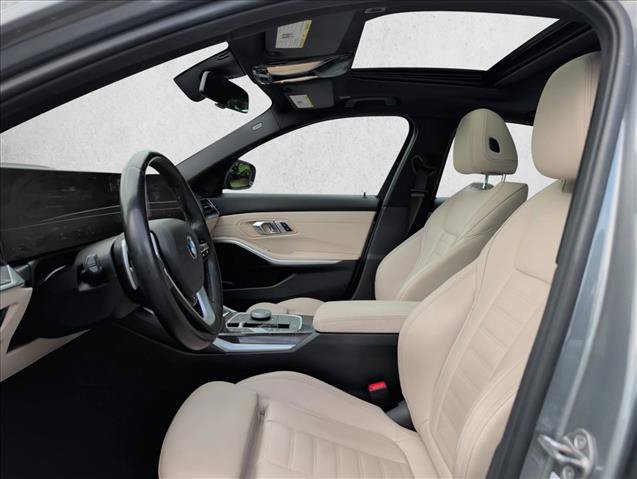 Used 2023 BMW 330i xDrive Sedan w/ Premium Package AWD/4WD image 13