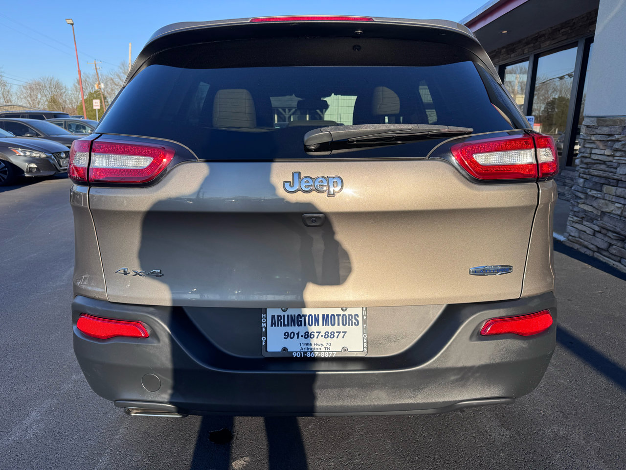 Used 2016 Jeep Cherokee Latitude w/ Comfort/Convenience Group image 4