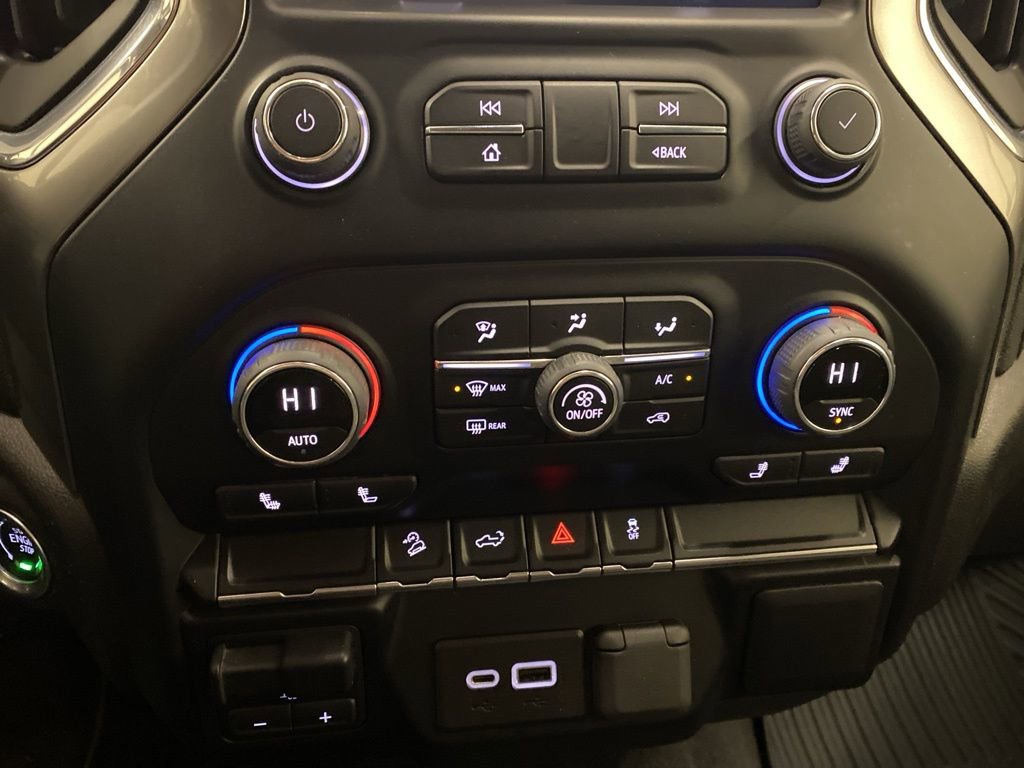 Used 2022 Chevrolet Silverado 2500 LT w/ Convenience Package image 20