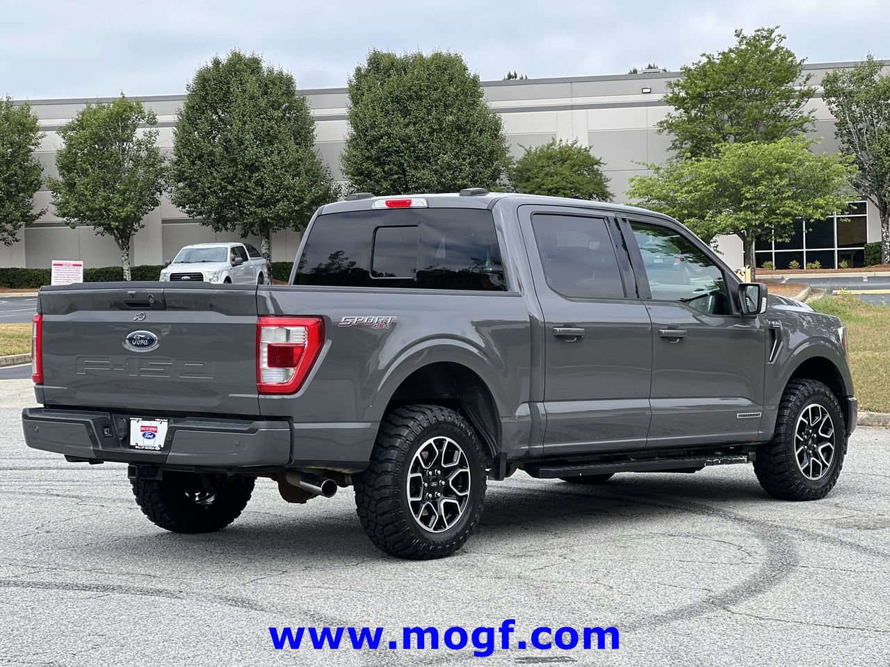 Used 2021 Ford F150 Lariat w/ Equipment Group 502A High AWD/4WD image 3