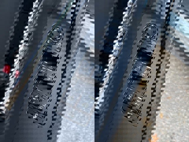 Used 2024 MAZDA CX-90 3.3 Turbo w/ Premium Package image 23