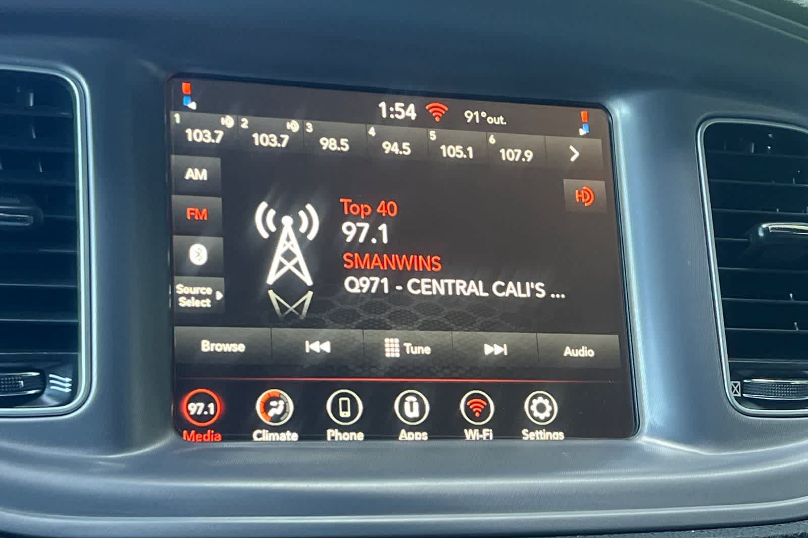 Used 2023 Dodge Charger SXT RWD image 21