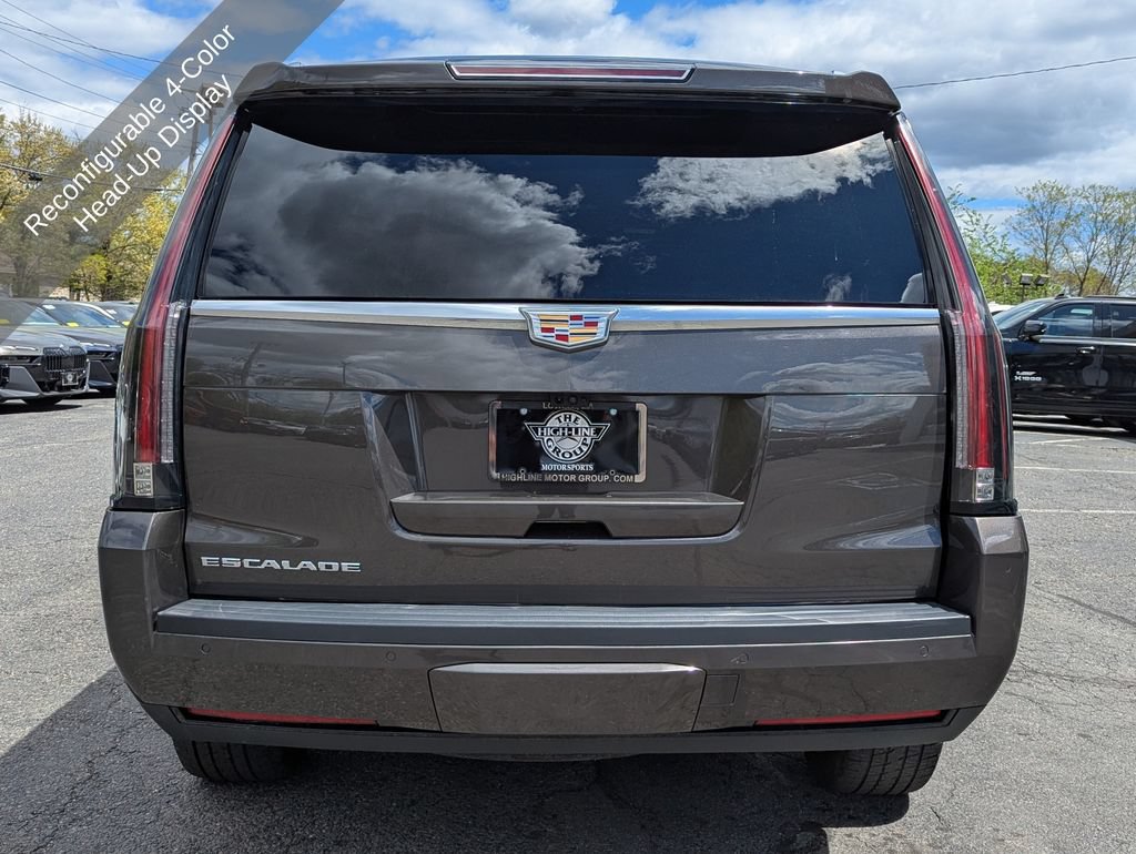 Used 2020 Cadillac Escalade Platinum AWD/4WD image 11