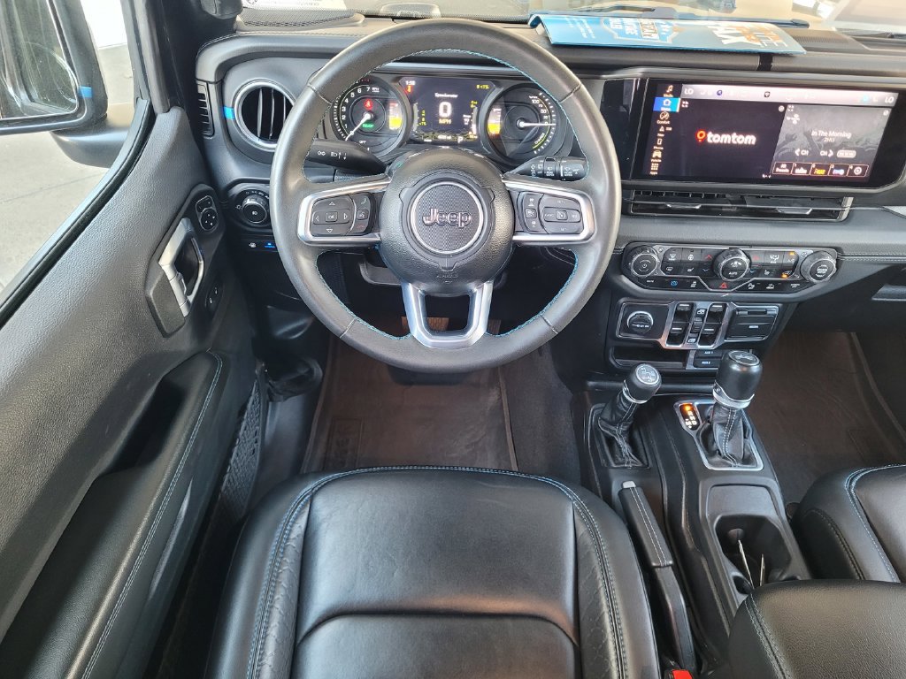 Used 2024 Jeep Wrangler High Altitude AWD/4WD image 11