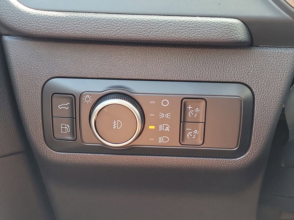 Certified 2026 Ford Escape SE FWD image 26