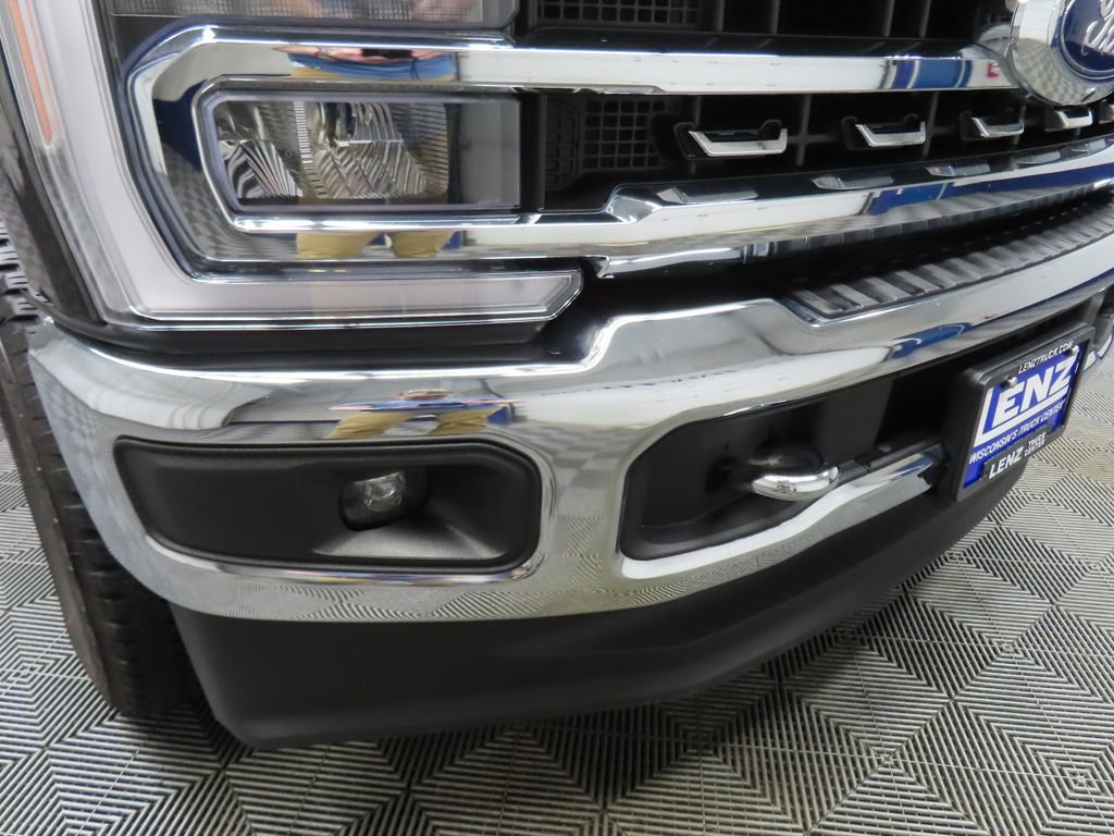 Used 2024 Ford F350 Lariat w/ Chrome Package image 55