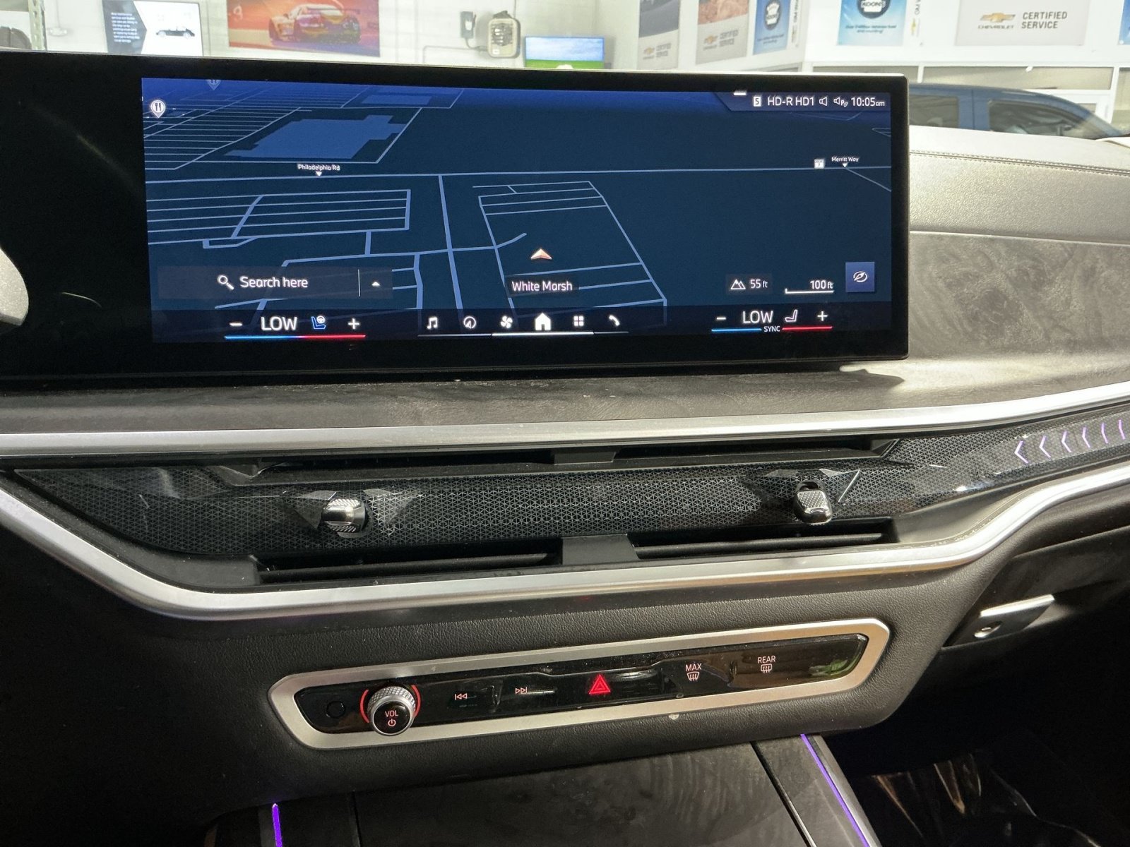 Used 2024 BMW X7 xDrive40i AWD/4WD image 21