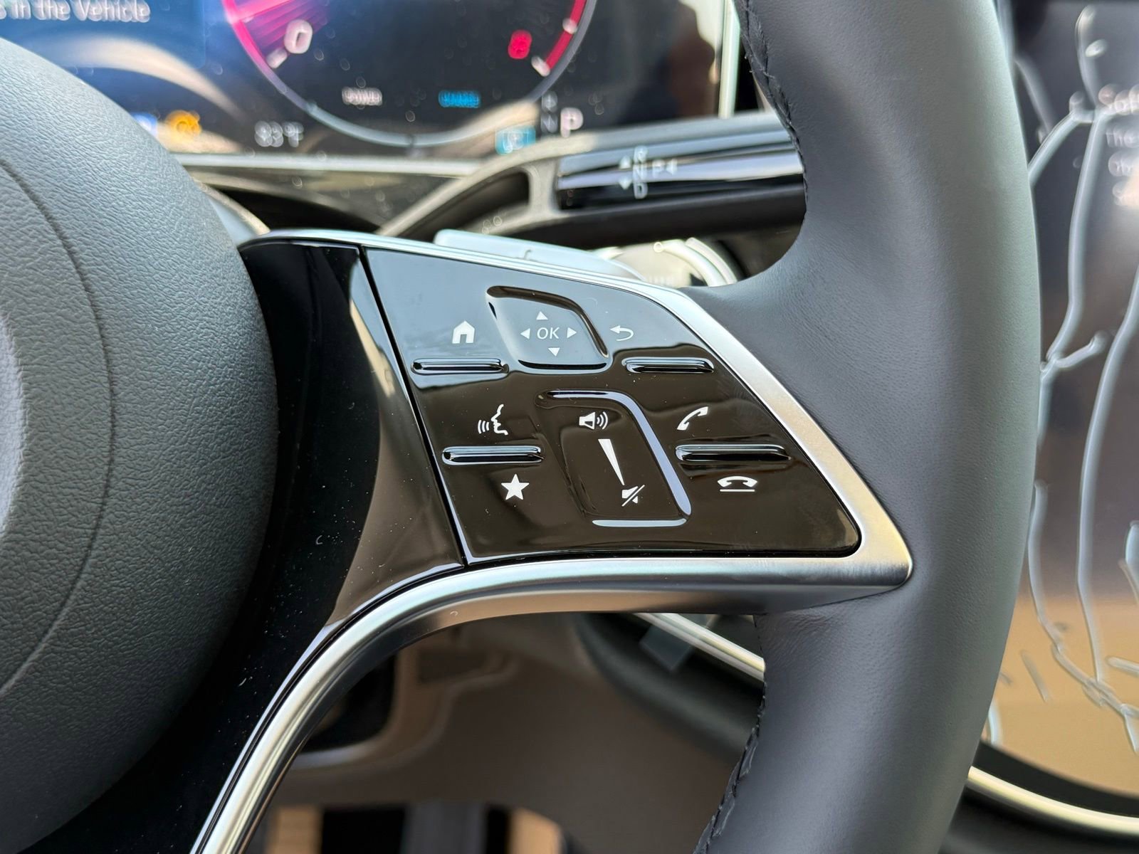 New 2026 Mercedes-Benz E 450 4MATIC Sedan image 26