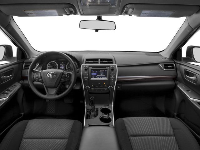 Used 2017 Toyota Camry LE FWD image 4