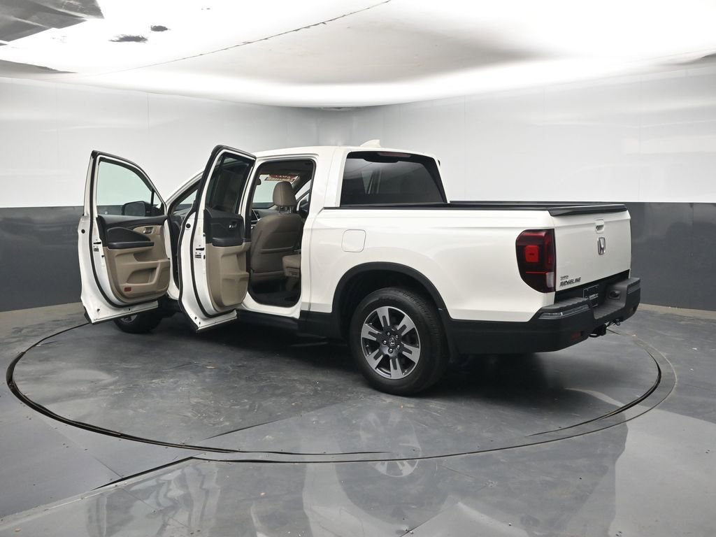 Used 2017 Honda Ridgeline RTL-T image 43