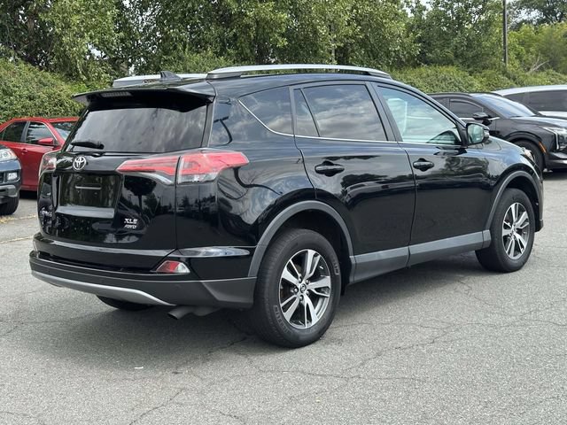 Used 2017 Toyota RAV4 XLE AWD/4WD image 2