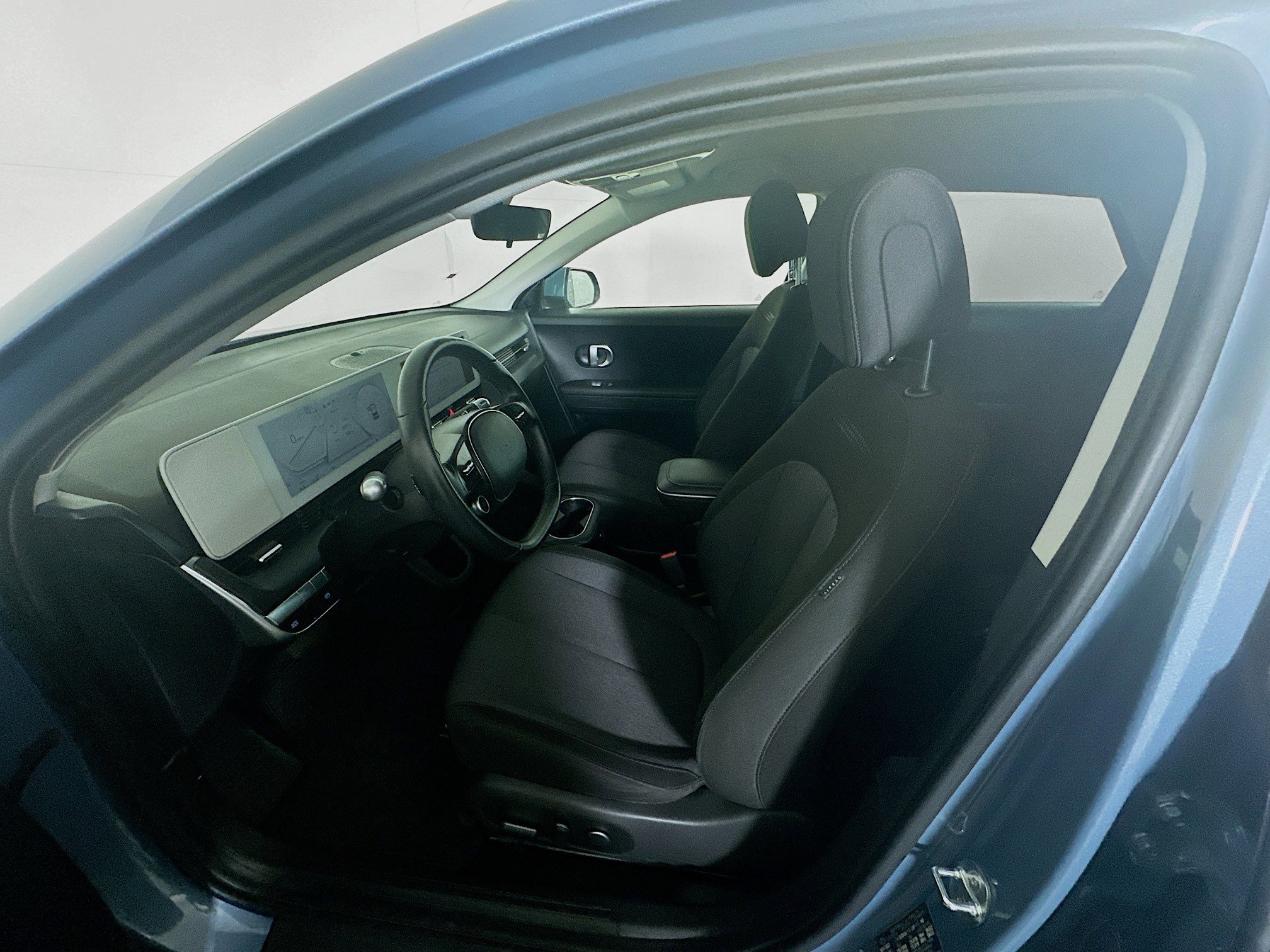 Used 2024 Hyundai Ioniq 5 SE image 13