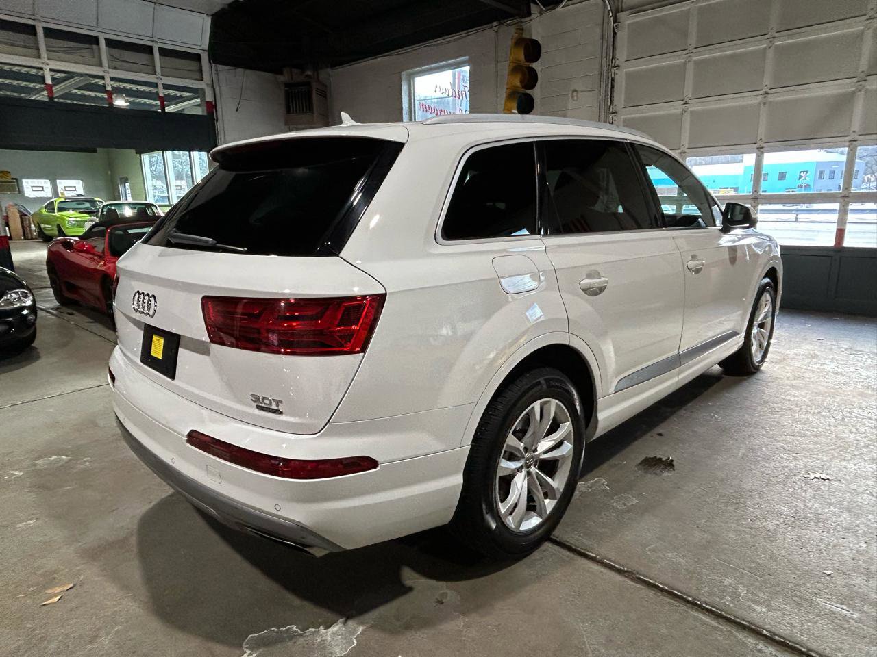Used 2018 Audi Q7 3.0T Premium image 5