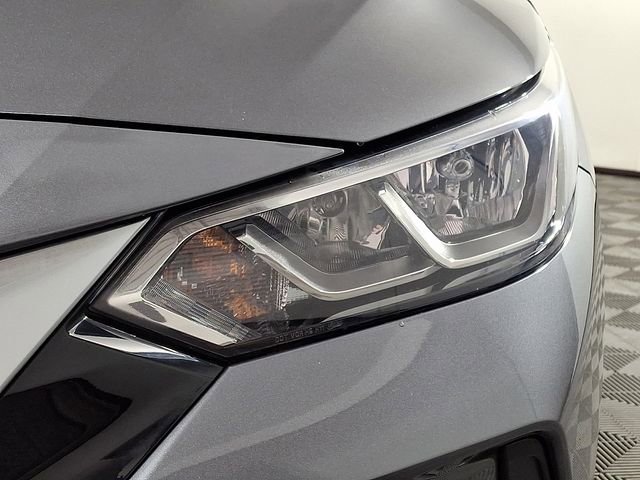 Used 2020 Nissan Sentra SV image 12